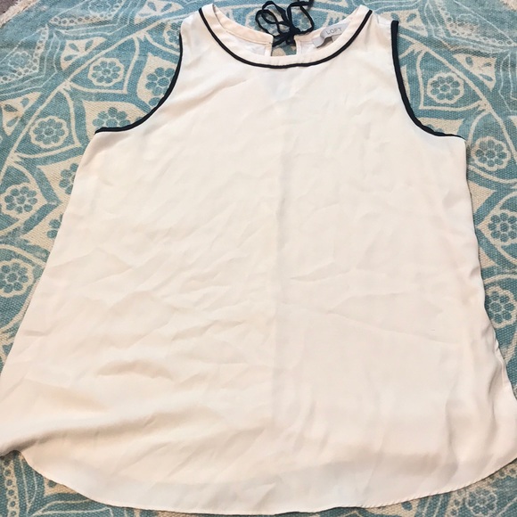 🚫SOLD🚫Loft mixed media cream tank - Picture 2 of 4